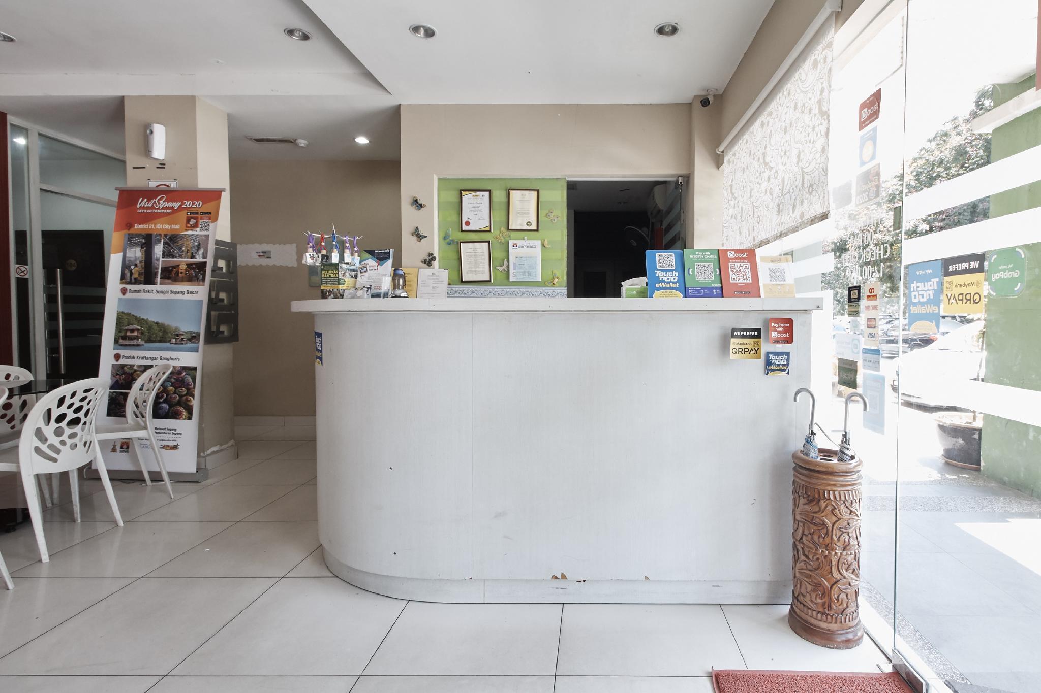 布城&赛城科普酒店 甘榜龙溪 外观 照片